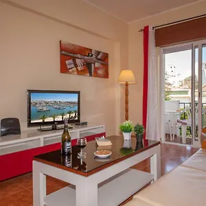 De 80 M² En Centro Ciudad, Con 2 Habitación , Lagos Portugal
